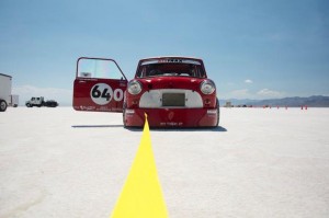 427180_352396748171949_177172970_n Classic Mini Screams Past Record at Bonneville :