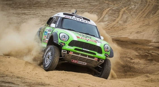 Dakar 2013 Update: Four MINIs in the Top Ten